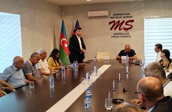 Mətbuat Şurasında jurnalist Zülfüqar Hüseynzadə ilə bağlı xatirə toplantısı keçirilib
