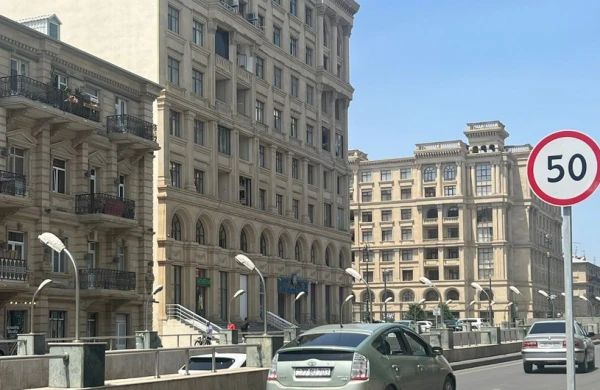 Bakıda 2 küçədə sürət həddi endirilib