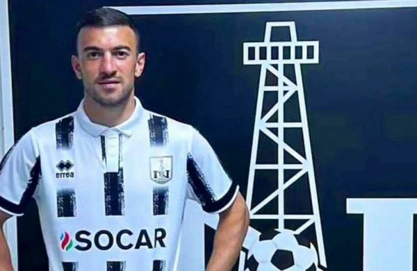 Qara Qarayev rəsmən “Neftçi”də!