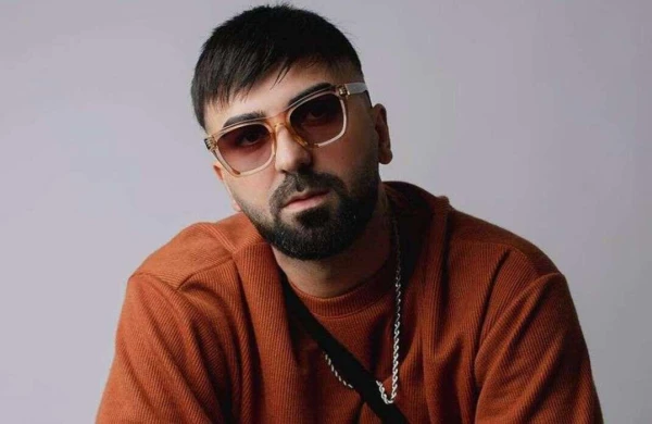 Paster: “Uşaqlığım anamla həbsxanalara sovqat daşımaqla keçib” - VİDEO