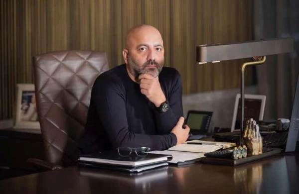 Mübariz Mənsimovun atasının 40 məclisinə məşhurlar axın etdi - FOTO
