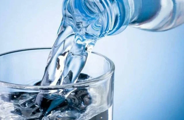 İçdiyimiz mineral sularla bağlı ACI HƏQİQƏTLƏR: Süni qazlar vurulur, marketlərdə... - FOTO