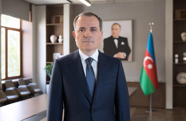 Ceyhun Bayramov Türkiyəyə getdi
