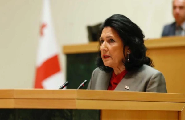 Gürcüstan prezidenti: Rusiya torpaqlarımızın 20 faizini işğal edib