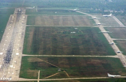 Dron Rusiyada hərbi aerodrom üzərinə düşüb: təyyarə zədələnib