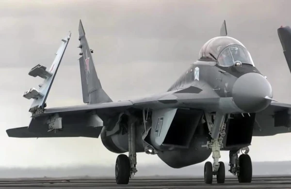 MiQ-29 Rusiya sərhədinə yaxınlaşan Norveç təyyarəsinin qarşısını alıb