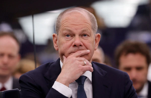 Scholz: Almaniya 2024-cü ildə ÜDM-in 2%-ni müdafiəyə xərcləməyi planlaşdırır