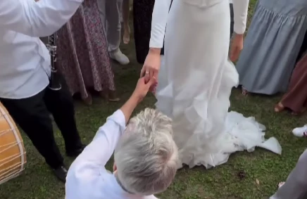 "Güldür Güldür"ün Mesutu evləndi - Toydan ilk görüntülər - FOTO