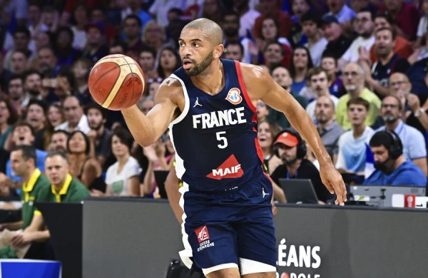 Fransa millisinin kapitanı  basketbol federasiyasını tənqid edib