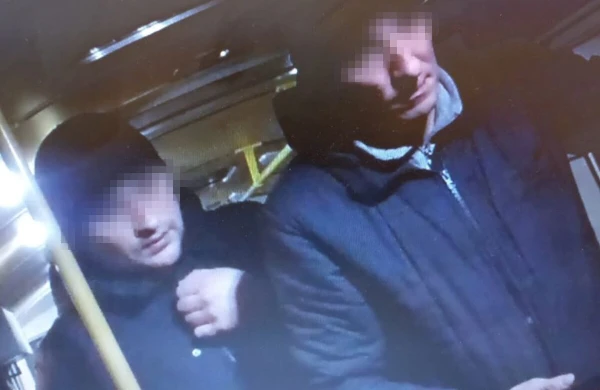 Sankt-Peterburqda avtobus sürücüsü atəş açıb
