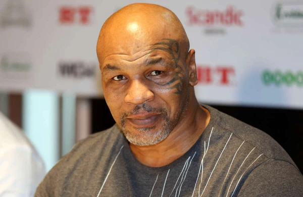 Mayk Tayson tarixin ən böyük MMA döyüşçüsü adlandırıb