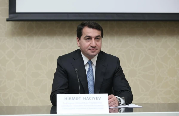 Hikmət Hacıyev: “Rusiya Qızıl Xaç Komitəsinin Xankəndinə hərəkət etməsi ayrıca bir razılaşmadır”