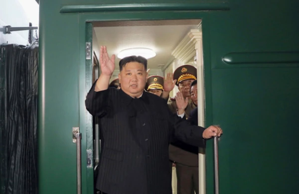 Kim Çen İnn Rusiyada belə görüntüləndi