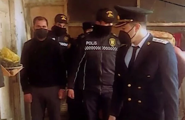 Qala qəsəbəsində dəhşətli qətl: Paltar yumadığı üçün sevgilisini öldürdü