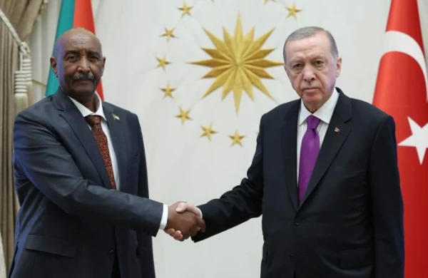 Prezident Ərdoğan Sudan Suverenlik Şurasının sədri ilə görüşüb