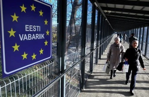Estoniya da rusları Avropadan kəsir