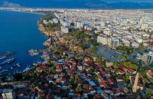 Ruslar kütləvi şəkildə Türkiyəyə köçür