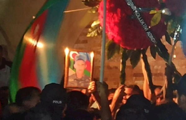 15 ayın əsgəri həlak oldu