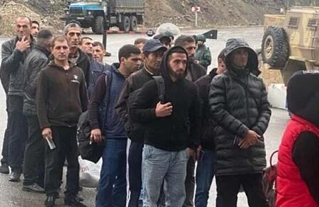 Qarabağ erməniləri gedir – Separatçılar “nəzarəti” artırdı