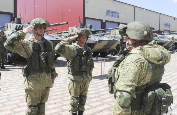 Rus alayı Ukraynada üç komandirini itirib