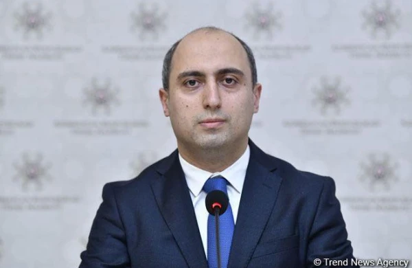 Emin Əmrullayev bu məktəbə yeni direktor TƏYİN ETDİ - FOTO