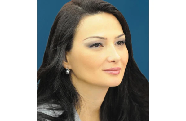 Qənirə Paşayevanın ölümü müəmmalıdır - Həkim sirləri açdı