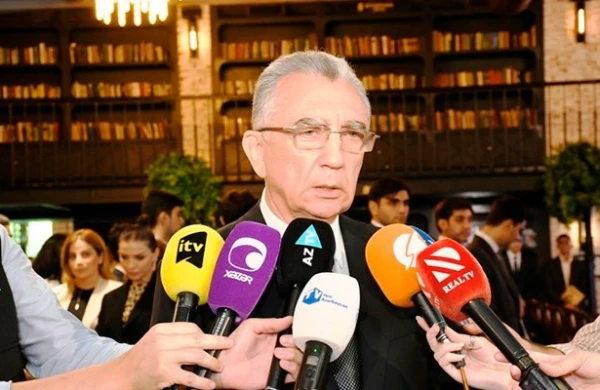 “Cənab Prezident verdiyi sözün sahibidir” - Eldar Əzizov