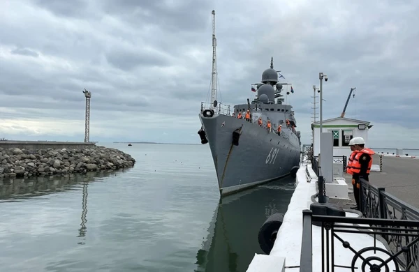 Azərbaycan MN: "Rusiyanın iki hərbi gəmisi Bakıya gəlib"