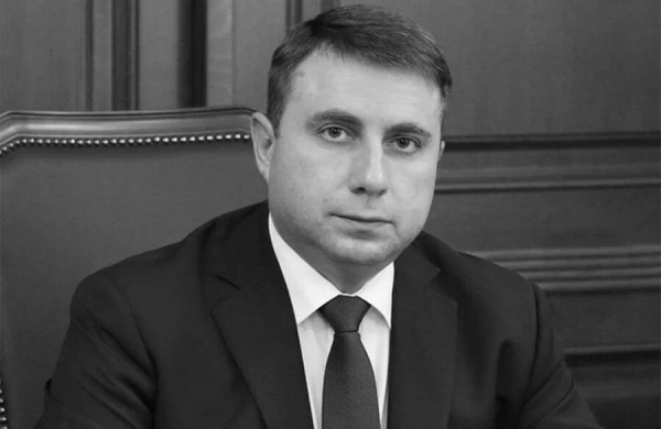 47 yaşında qəfil öldü
