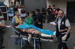İsrailin Qəzza zolağına endirdiyi zərbələr nəticəsində 11 həkim həlak olub