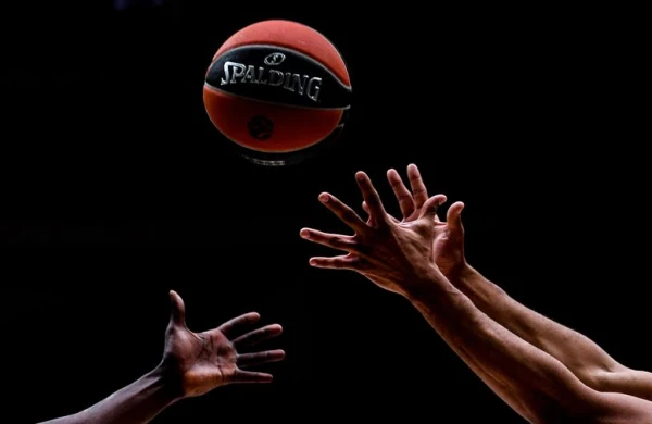İtaliyada döyülən 4 azarkeş xəstəxanaya aparılıb