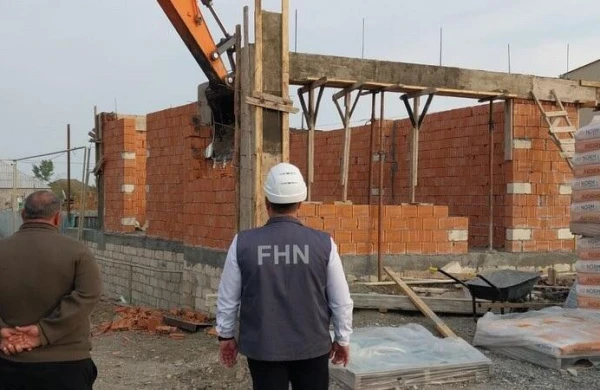 FHN qanunsuz tikilini SÖKDÜ - VİDEO