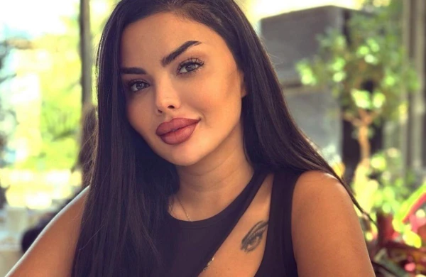 Aysunun keçmiş əri ilə görüntülənən Müjgan: Öyrədiblər ki... - VİDEO - FOTO