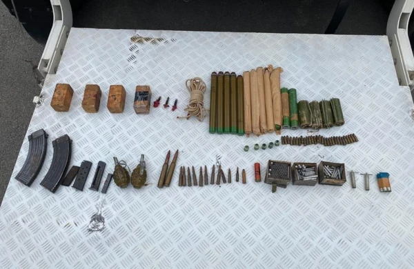 Bakıda avtomat, qumbara, siqnal minaları və sursat tapılıb