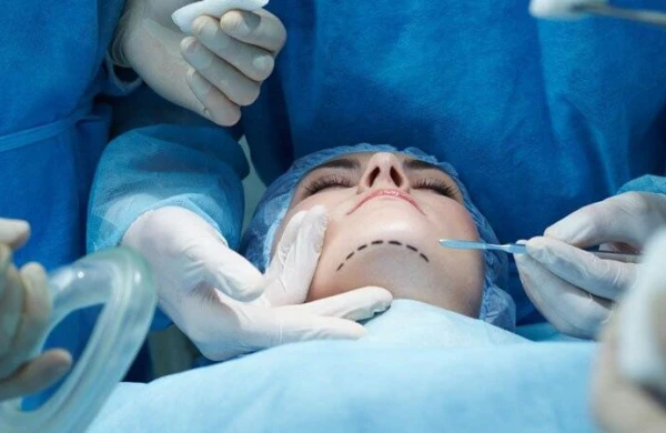 26 yaşlı ana qızını xilas edərkən faciəvi şəkildə öldü - VİDEO - FOTO