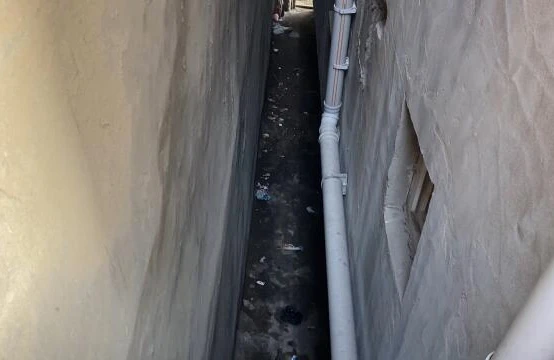 Evdə doğdu, körpəsini binadan atdı - Dəhşətli hadisə - FOTOlar