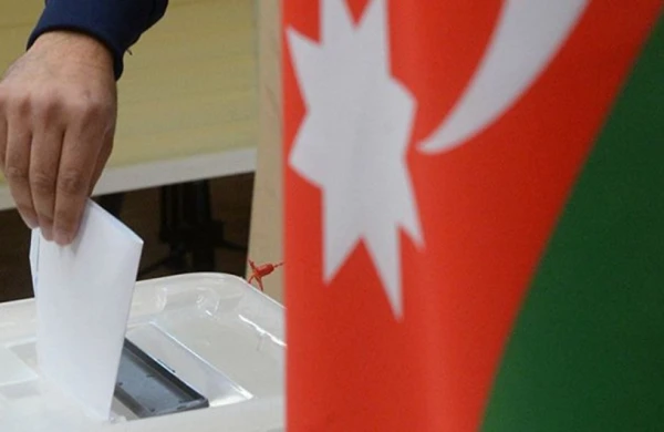 Məzahir Pənahov Prezident seçkiləri ilə əlaqədar seçicilərə müraciət edib