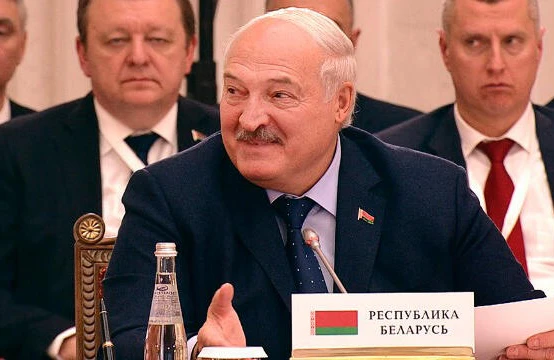 Putinlə Lukaşenkonun maraqlı zarafatı - VİDEO