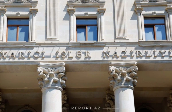 Azərbaycan Fransaya nota verib, səfirliyin iki əməkdaşı “persona-non-grata” elan edilib