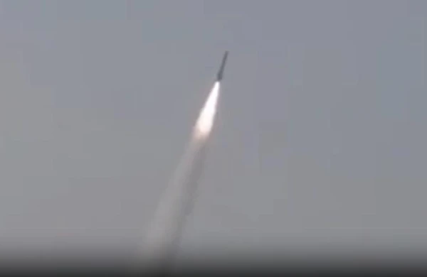Pakistan “Fəth-2” reaktiv yaylım atəş sistemini sınaqdan keçirib