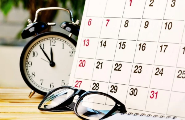 Rusiya dörd günlük iş həftəsinə keçidi təsdiqləyib 