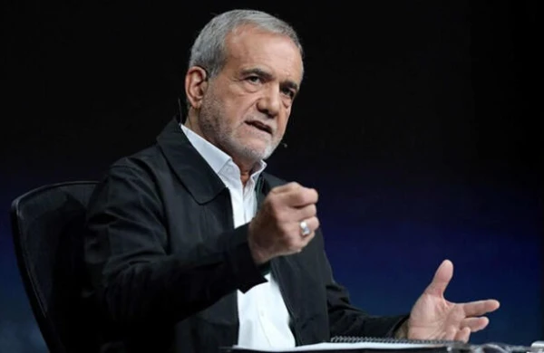 Pezeşkian Trampın İrandakı etirazçılara dəstəyini cəfəngiyyat adlandırıb 