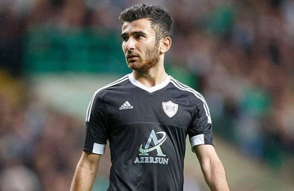 Vəzifəli qadın azərbaycanlı futbolçunun evindən oğurluq edibmiş...&nbsp;