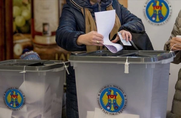 Aİ Moldovada ədalətli seçkilər üçün pul ayırır