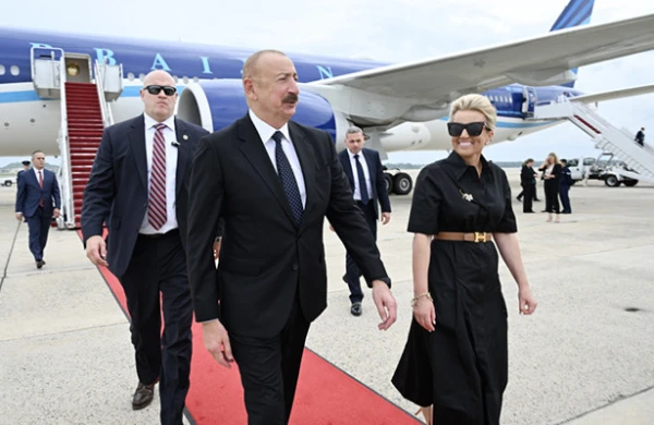 Prezident Vaşinqtondadır - Fotolar 
