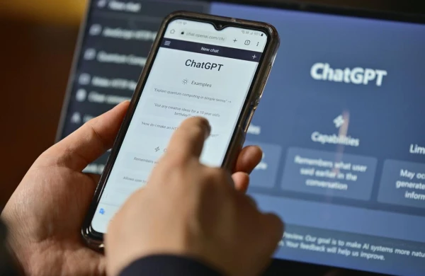 "ChatGPT" insanları dəli etməyə başlayıb - "Süni intellekt psixozu"