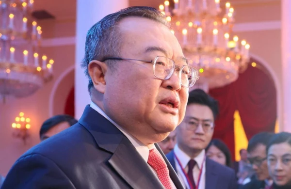 Çində həbs olunan yüksək vəzifəli məmurlar: Pekin susur