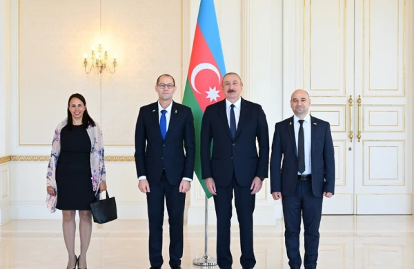 İlham Əliyev İsrailin Azərbaycandakı yeni səfirinin etimadnaməsini qəbul edib&nbsp;