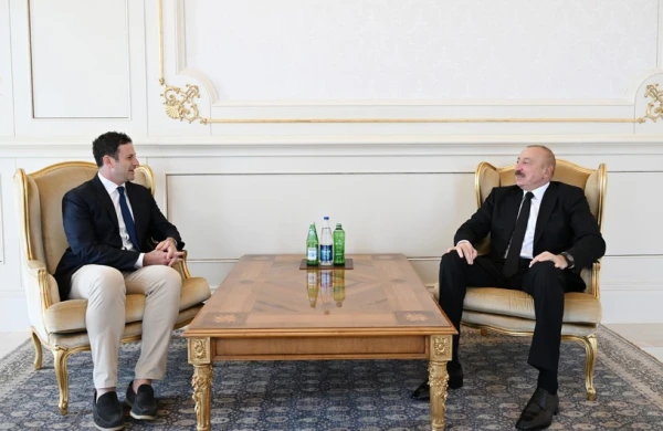 İlham Əliyev “The Goldman Sachs Group Inc.” şirkətinin qlobal məsələlər üzrə prezidentini qəbul edib