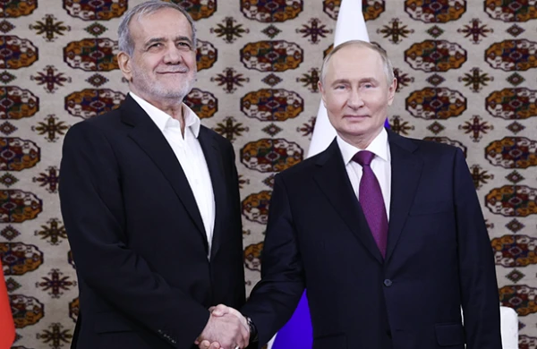 Putinlə Pezeşkian telefonla danışdı 
